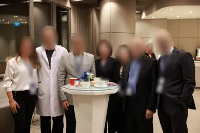 Programlarımızdan birinin arasında hekimler ve ekibimiz bir arada